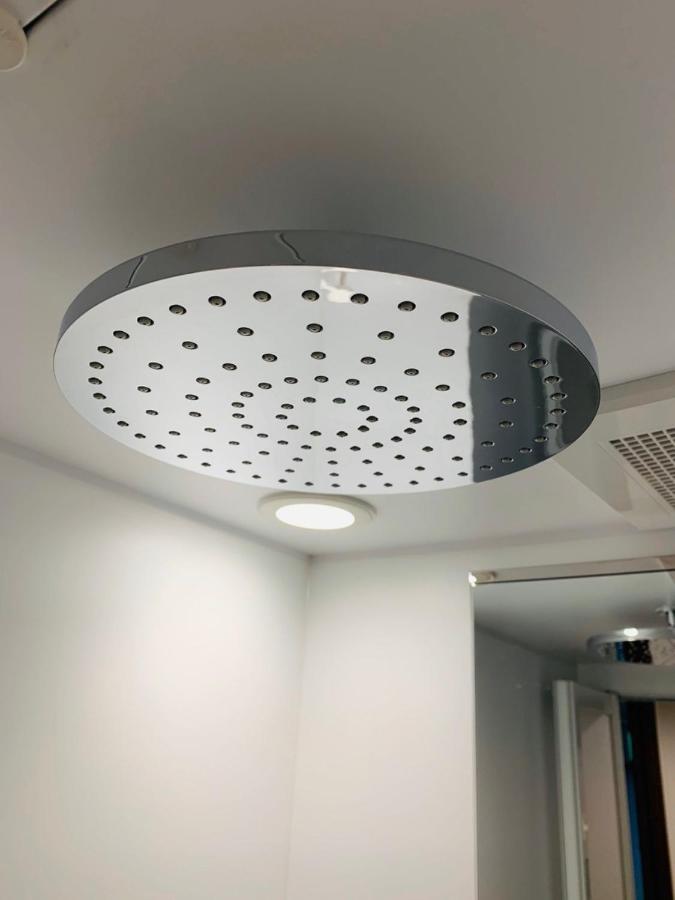 Wellstay Honmachi Osaka Exteriör bild